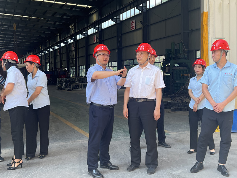 朱潤(rùn)洲：中國(guó)鋁業(yè)股份有限公司黨委副書記、總裁